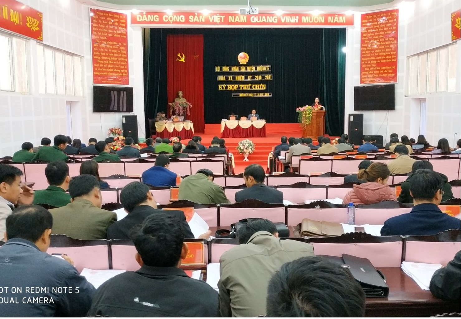 Kỳ họp thứ chín, HĐND huyện Mường Tè khóa XX, nhiệm kỳ 2016 – 2021