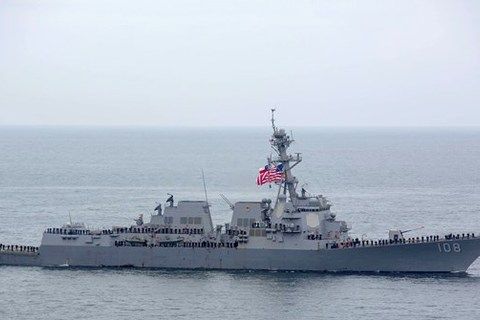 Tàu khu trục Mỹ tiến vào quần đảo Hoàng Sa ở Biển Đông