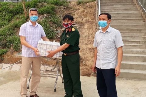Uỷ ban MTTQ Việt Nam huyện Nậm Nhùn: Tiếp nhận trên 135 triệu đồng ủng hộ công tác phòng, chống Covid-19