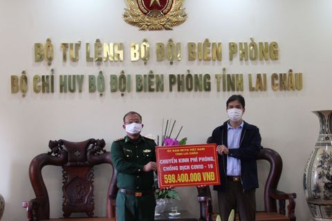 Uỷ ban MTTQ Việt Nam tỉnh Lai Châu: Chuyển trên 598 triệu đồng cho Bộ Chỉ huy Bộ đội Biên phòng tỉnh