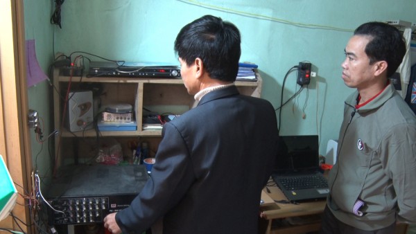 Huyện Than Uyên tăng cường tuyên truyền phòng chống dịch trên hệ thống loa truyền thanh