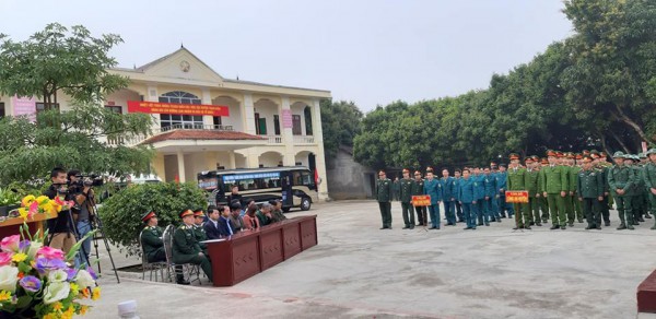Huyện Than Uyên tổ chức Lễ giao, nhận quân năm 2020